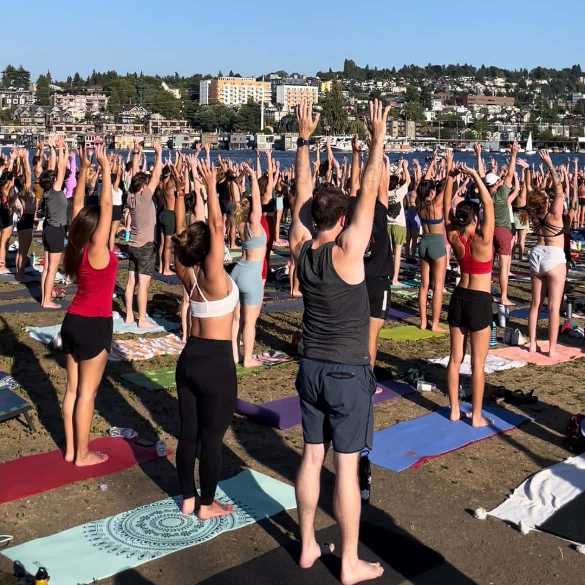 Yoga at Gas Works Park - let's go together!