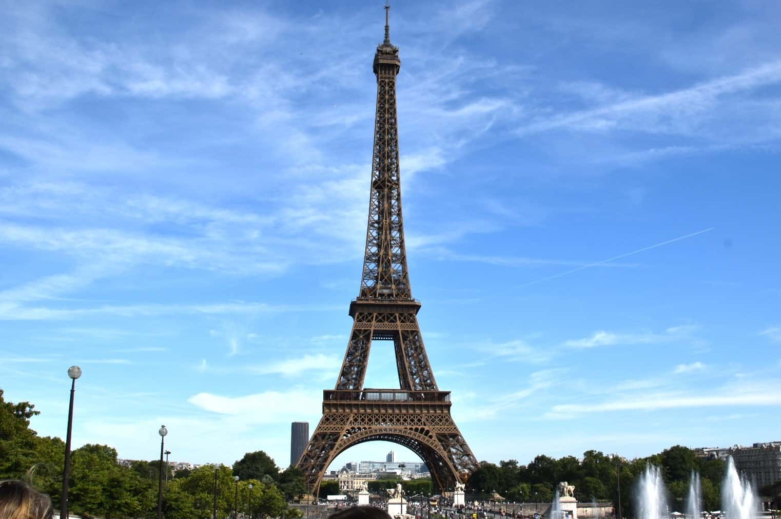 XL 🪨 Rock 📄 Paper ✂️ Scissors | FREE XL Stunt | Eiffel Tower | Trocadero