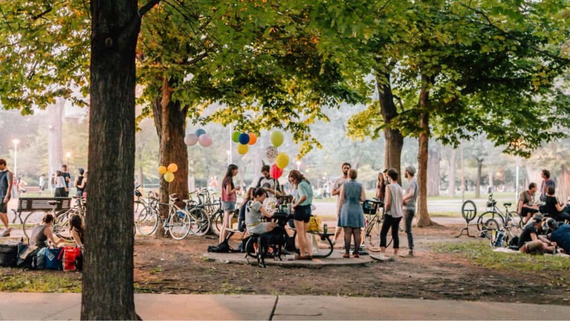 Picnic Au Parc La Fountaine