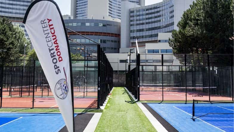 Friday Padel Outdoor at Donaucity