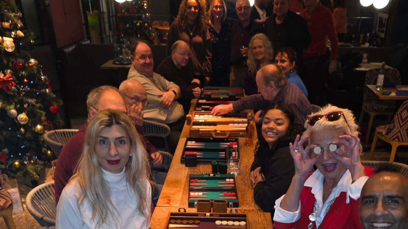 Backgammon Social at Gest - Euston Sq St - 20pc off Dinner n Drinks