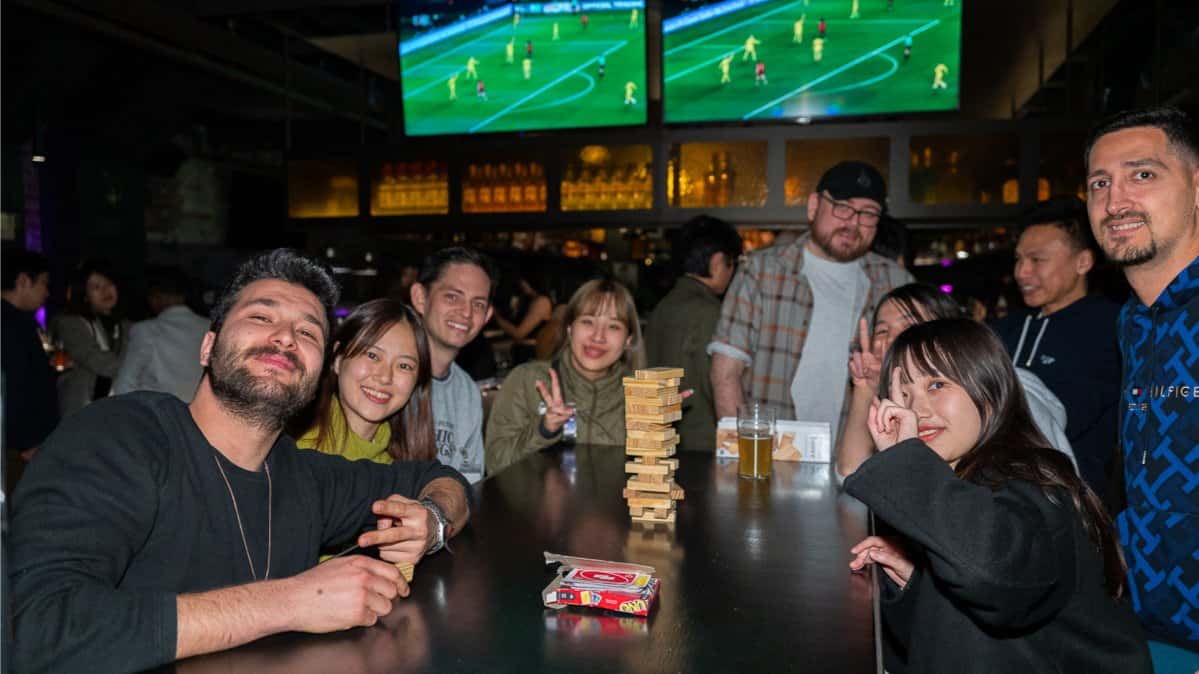 🚩Tuesday Multi-Language Exchange Social🌍 [200+ People]