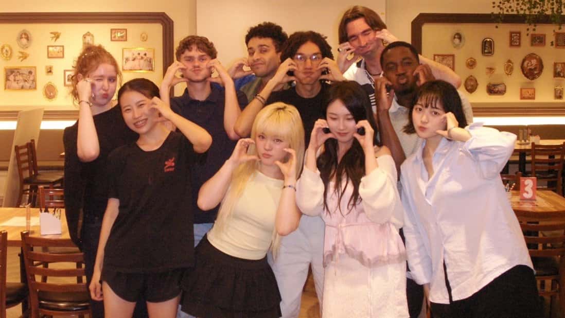 Meeting New Korean Friends In Jamsil, Seoul (Free Only for Foreigners)