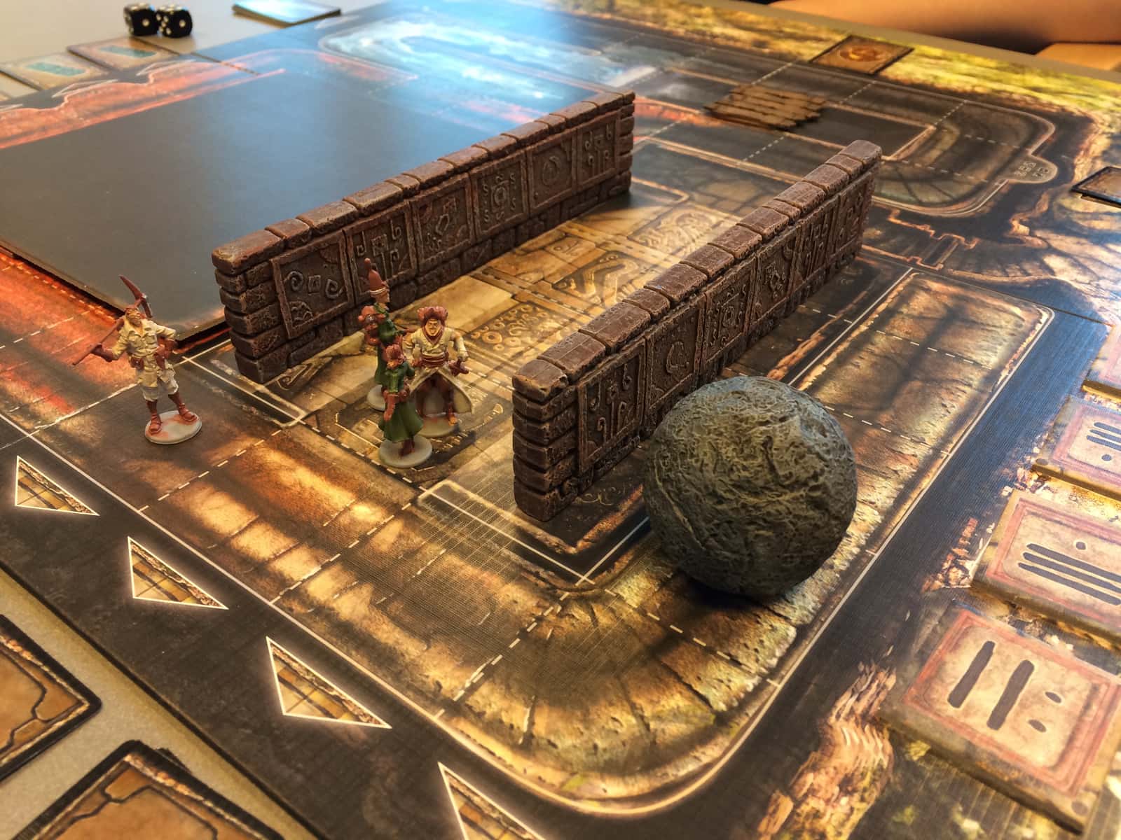 Play boardgames