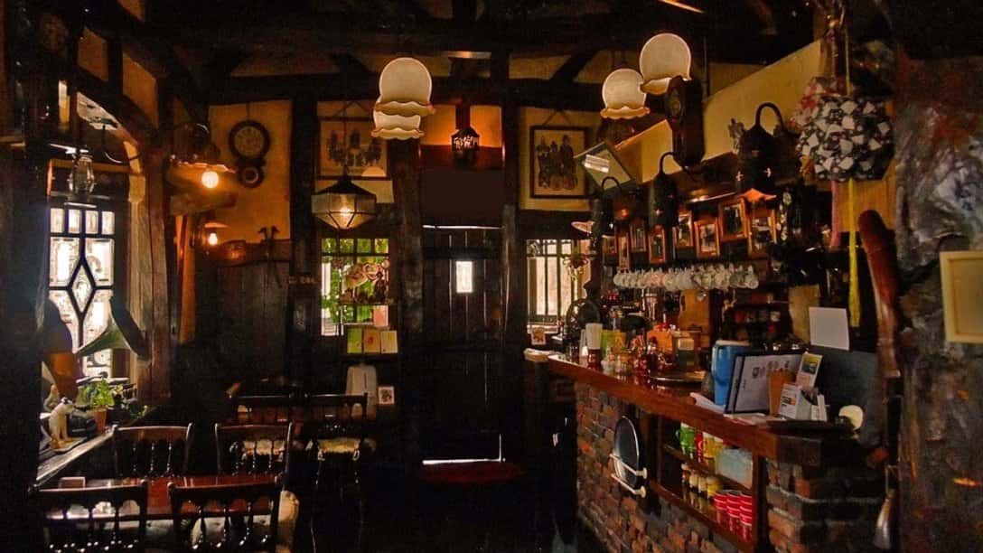 Classic cafe-hopping (Around Kichijoji Station) 喫茶店巡り (吉祥寺駅周辺)