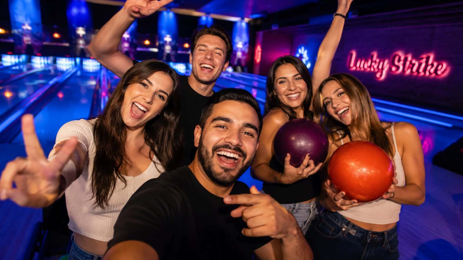 Yallah Bowling Sunday 9pm @Dubai Bowling Centre