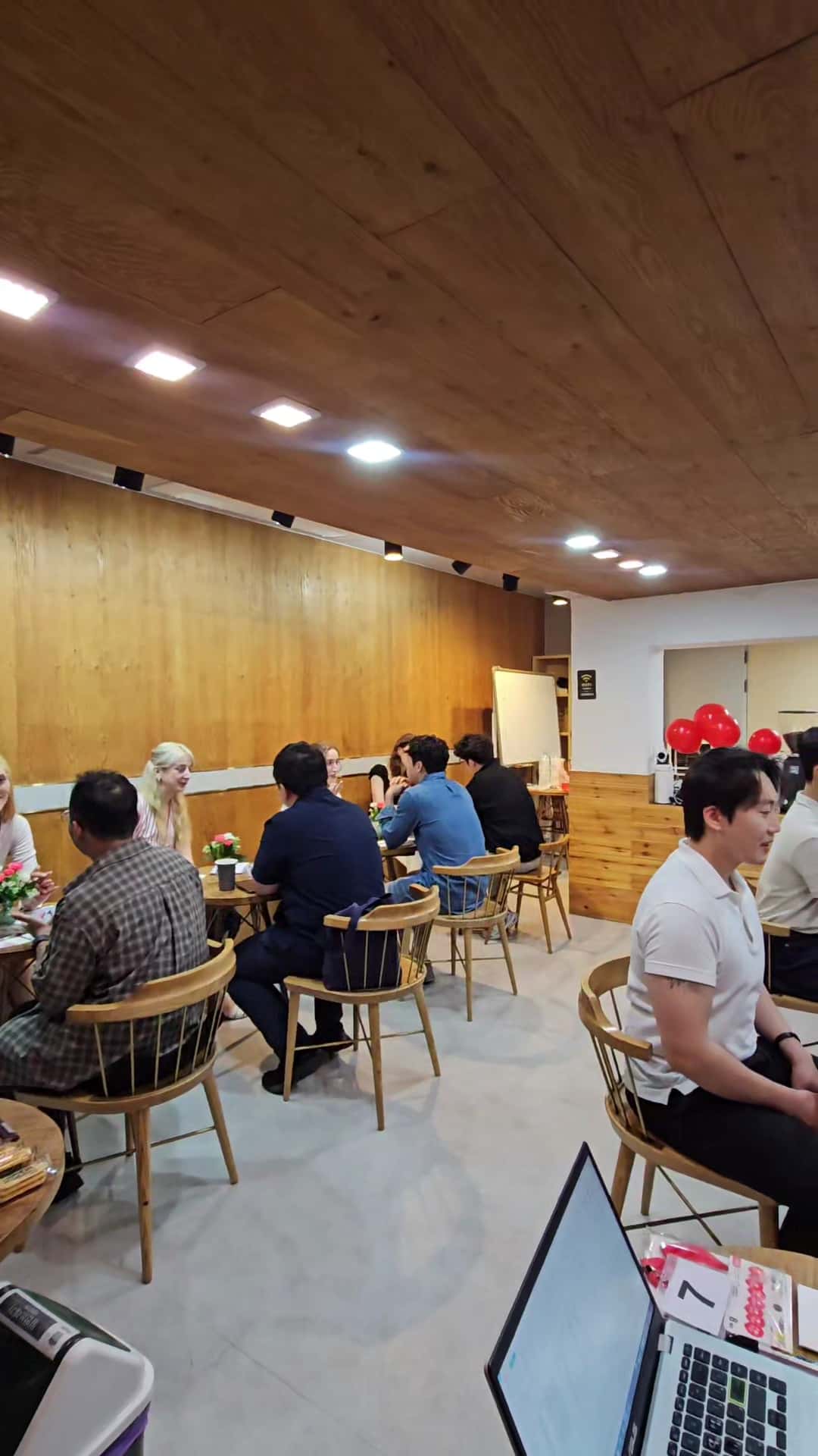 International Women & Korean Men Rotation Speed Dating