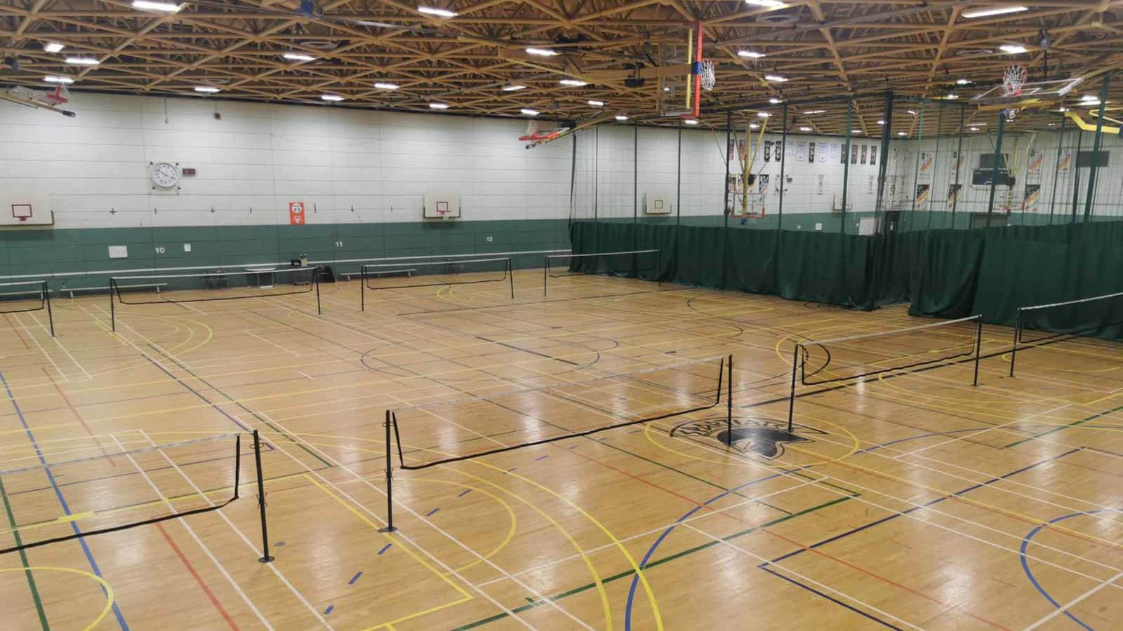 🏸 All welcome ★ 5:00-7:20PM ★ 4 courts
