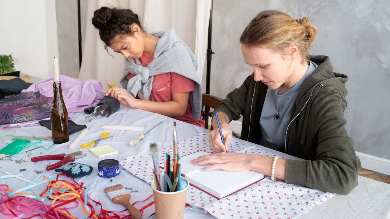 Morning Craft Circle