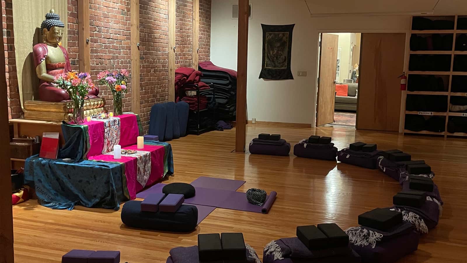Receive & Reset: Mini Yoga Retreat