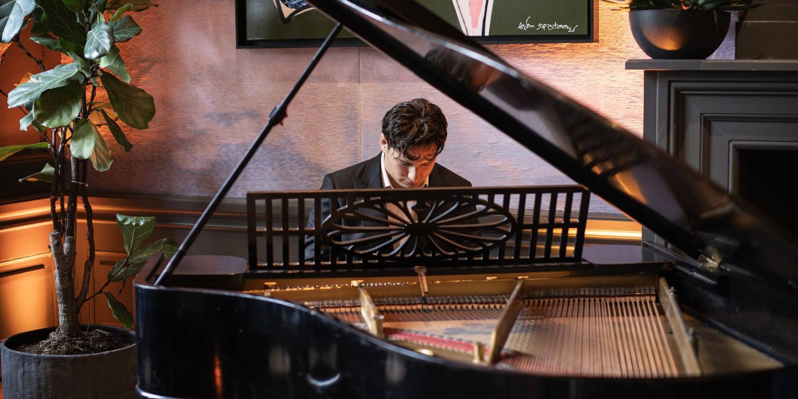 Classical late-summer concert: Umut Veysel Demirtaş
