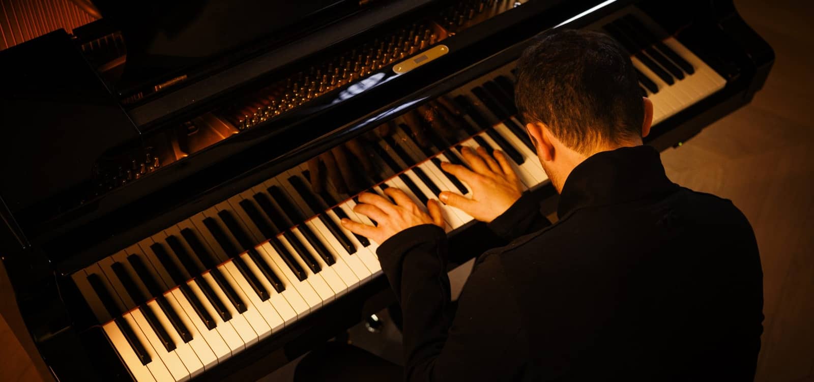 Great Pianists: Igor Levit plays sonatas by Beethoven