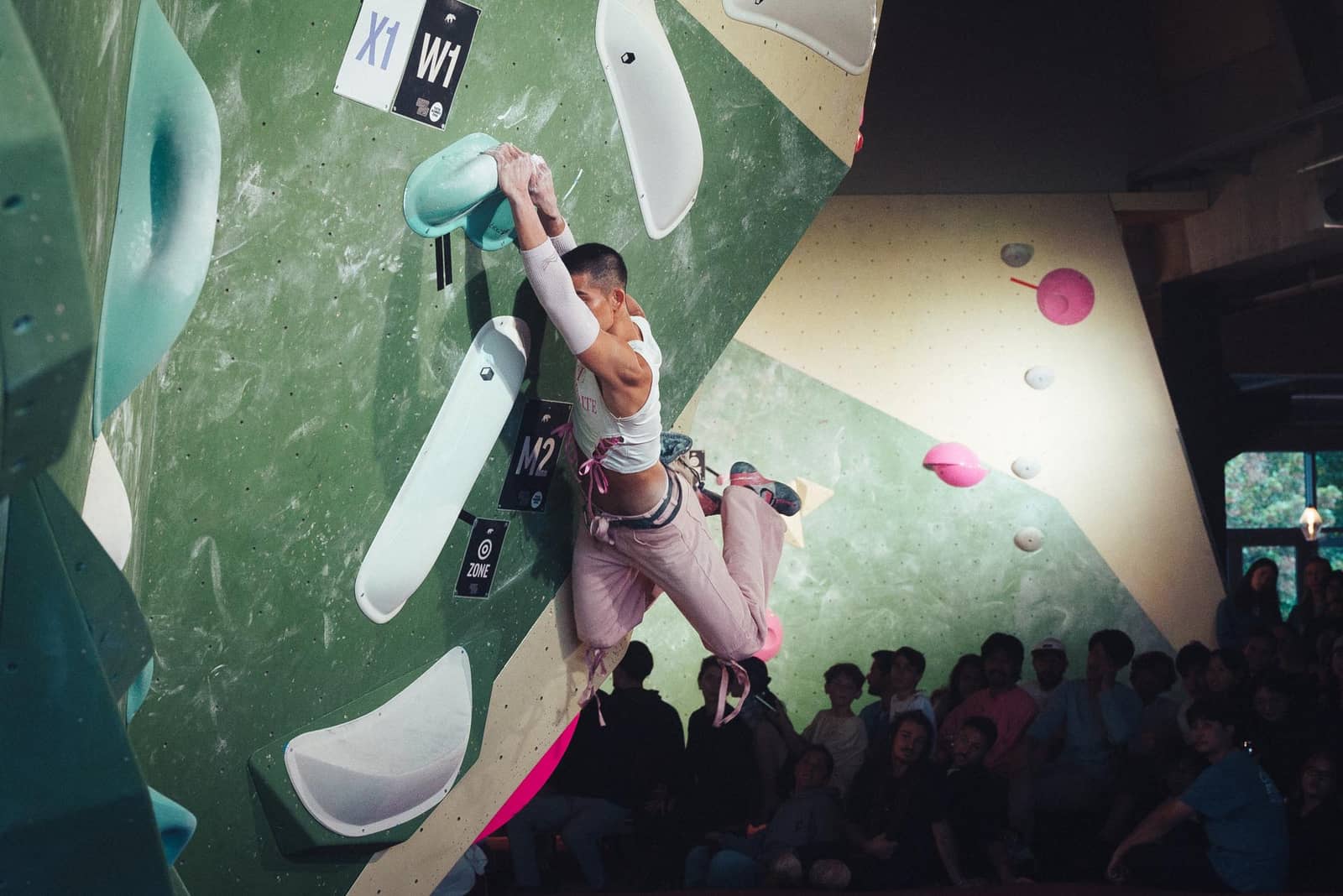 Beest Open - XL bij Beest Boulders Amsterdam