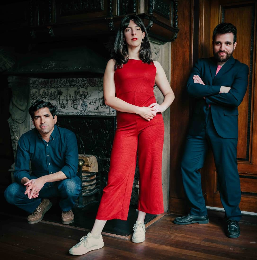 Argentine folk, classic & jazz by Cocoliche - Teatro Munganga