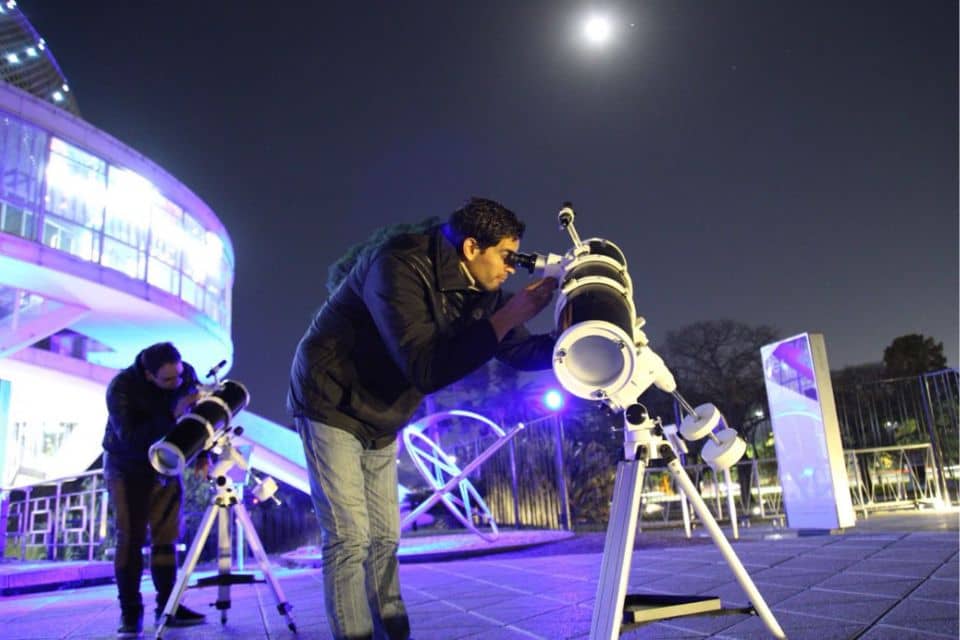 Noche Internacional de Observación de la Luna