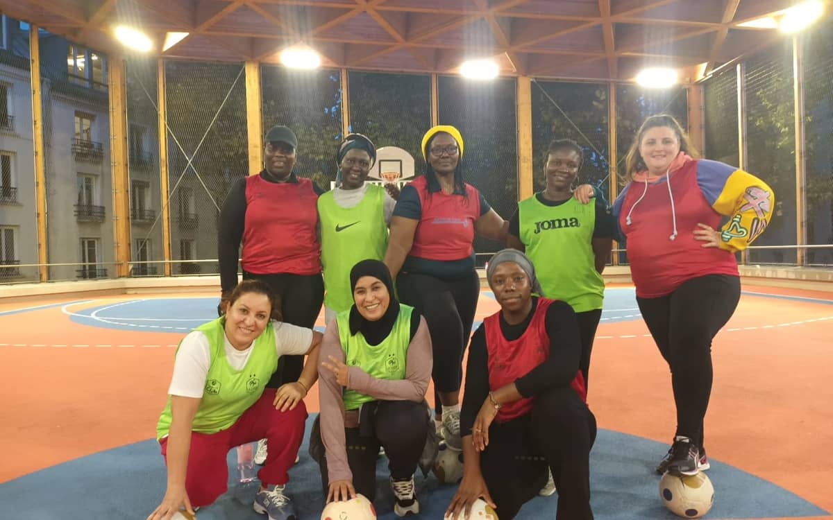 Paris Sports: Football with the association Les Enfants de la Goutte d'Or