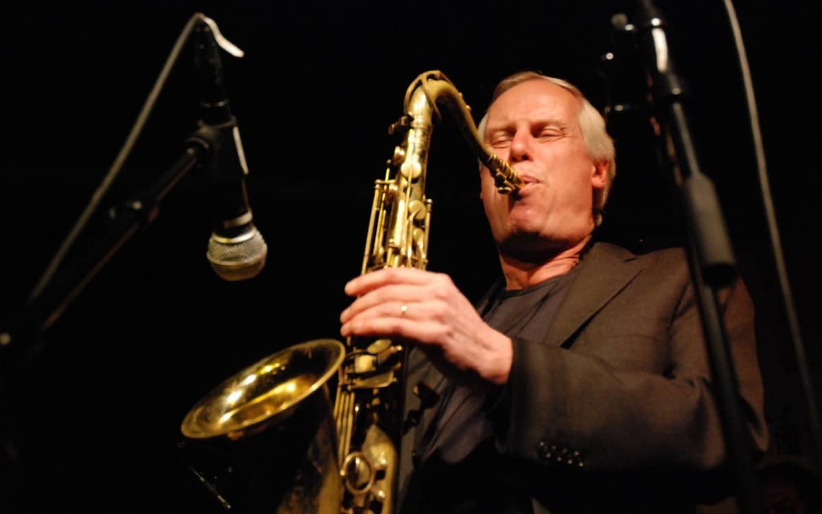 SIMON SPANG HANSSEN & EAR WITNESS