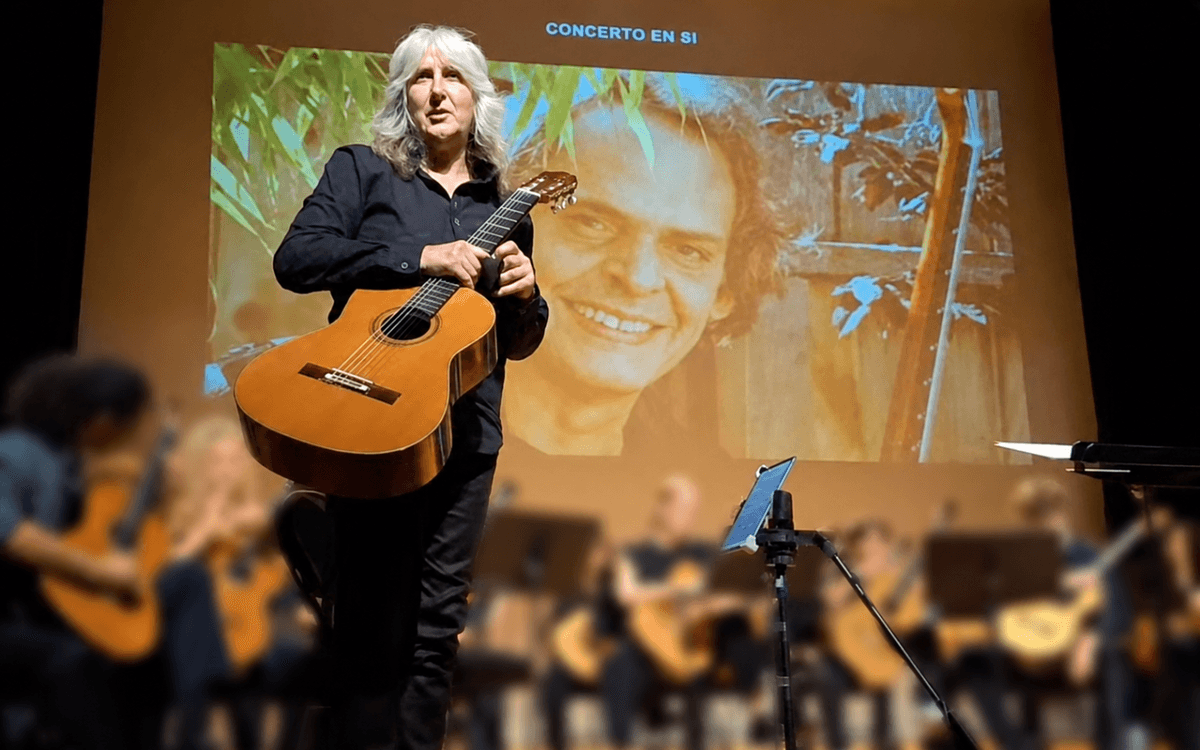 Tania Chagnot Performs Roland Dyens' Concerto in B
