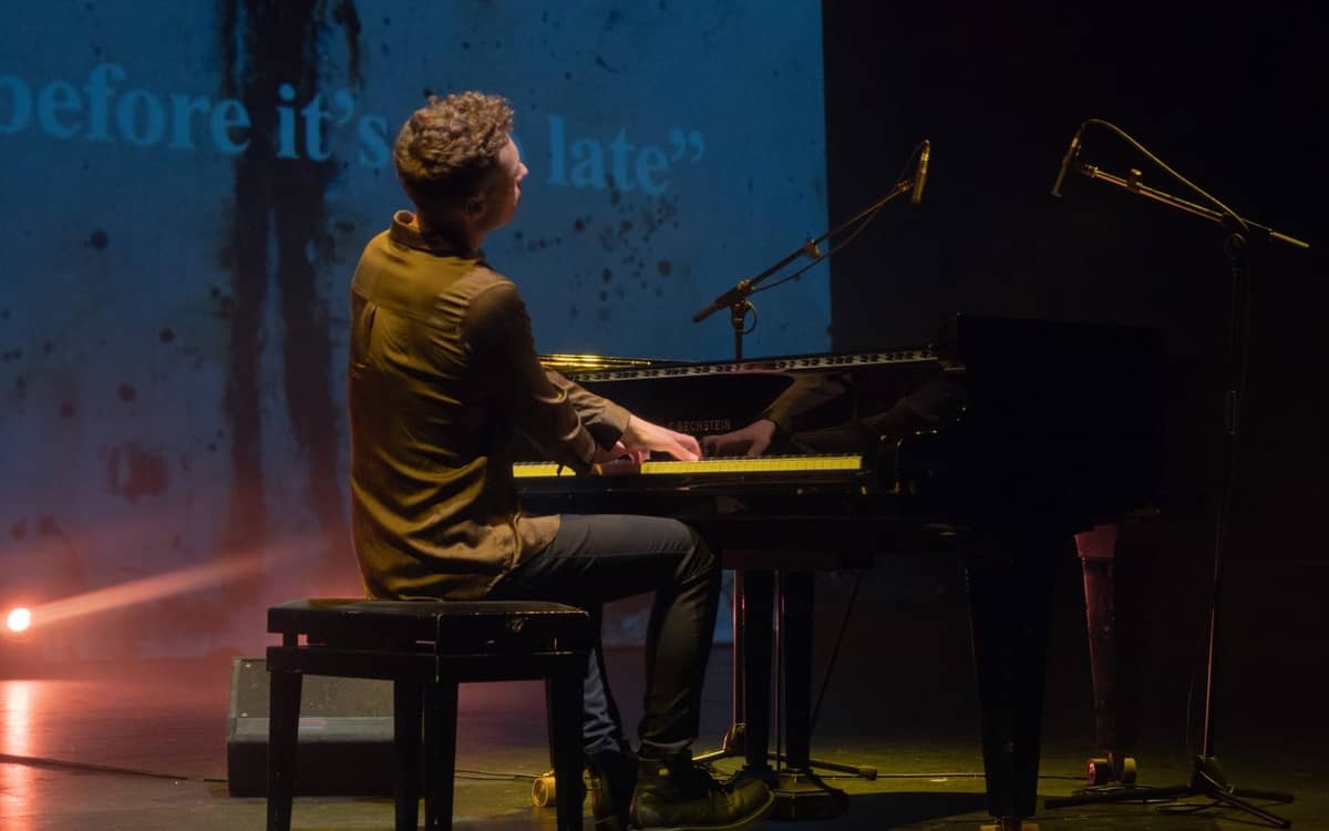 Henri Louis : Concert d'Unité - Classique et chanson