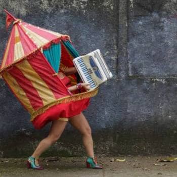 A Sanfonástica Mulher – Lona (BR)