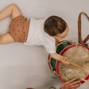 [ESGOTADO] 'Nota a nota: música, expressão e movimento”, por Laura Ferreira