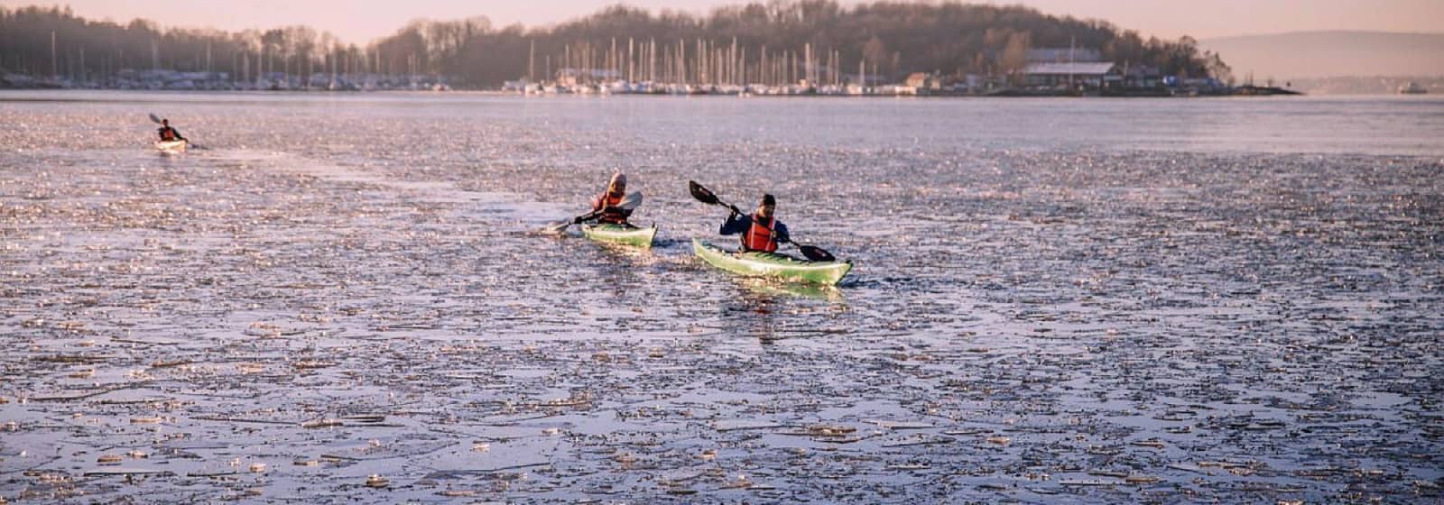 Kurs i vinter- og mørkepadling - lei kajakk hele året rundt fra Sørenga