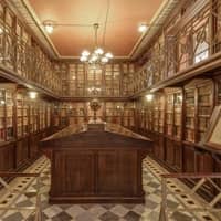 Guided tour of the Biblioteca Arús