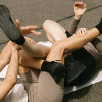 Espectacle "DVOYE", de Marina Pravkina & Alesya Dobysh
