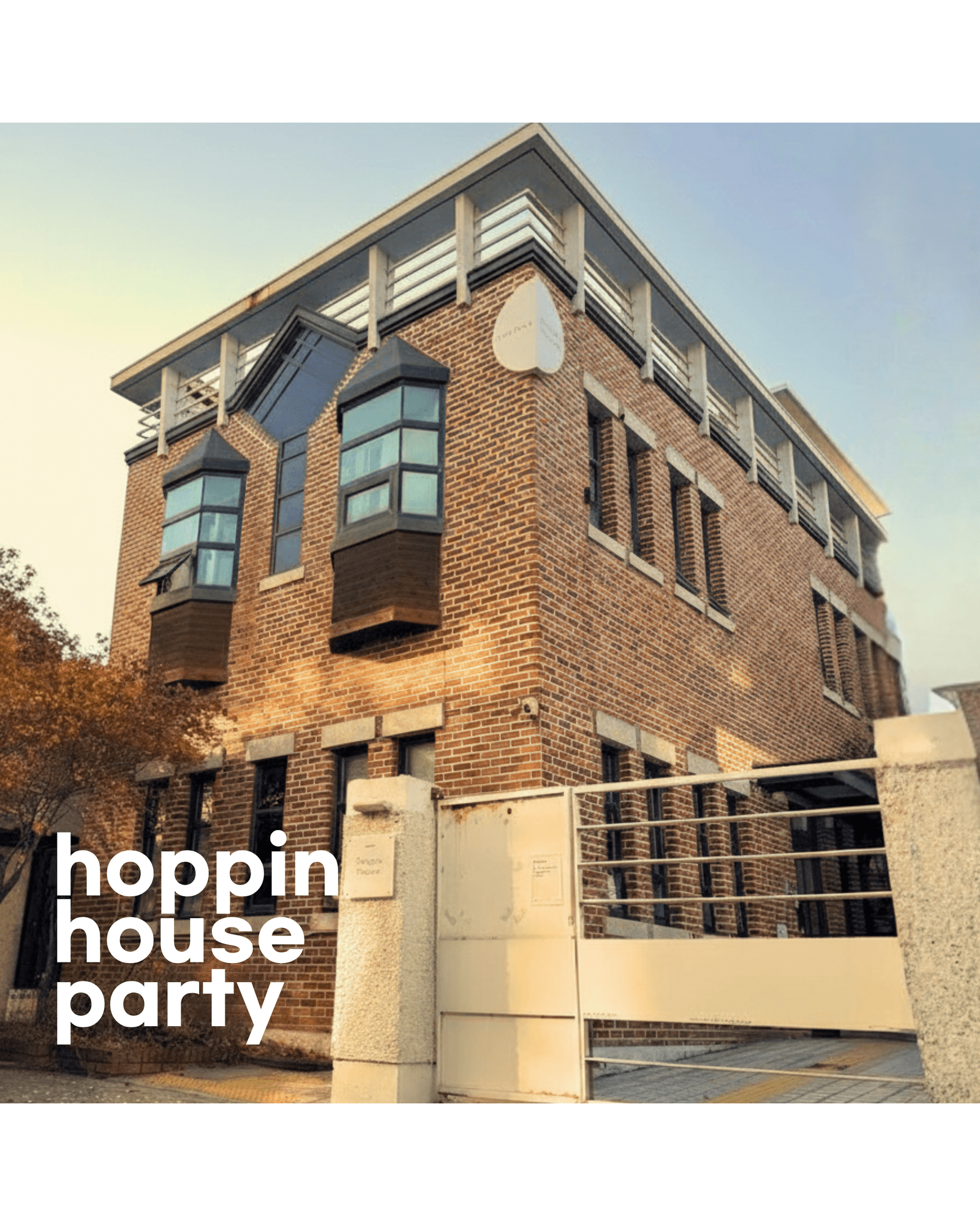 hoppin house party - Aug