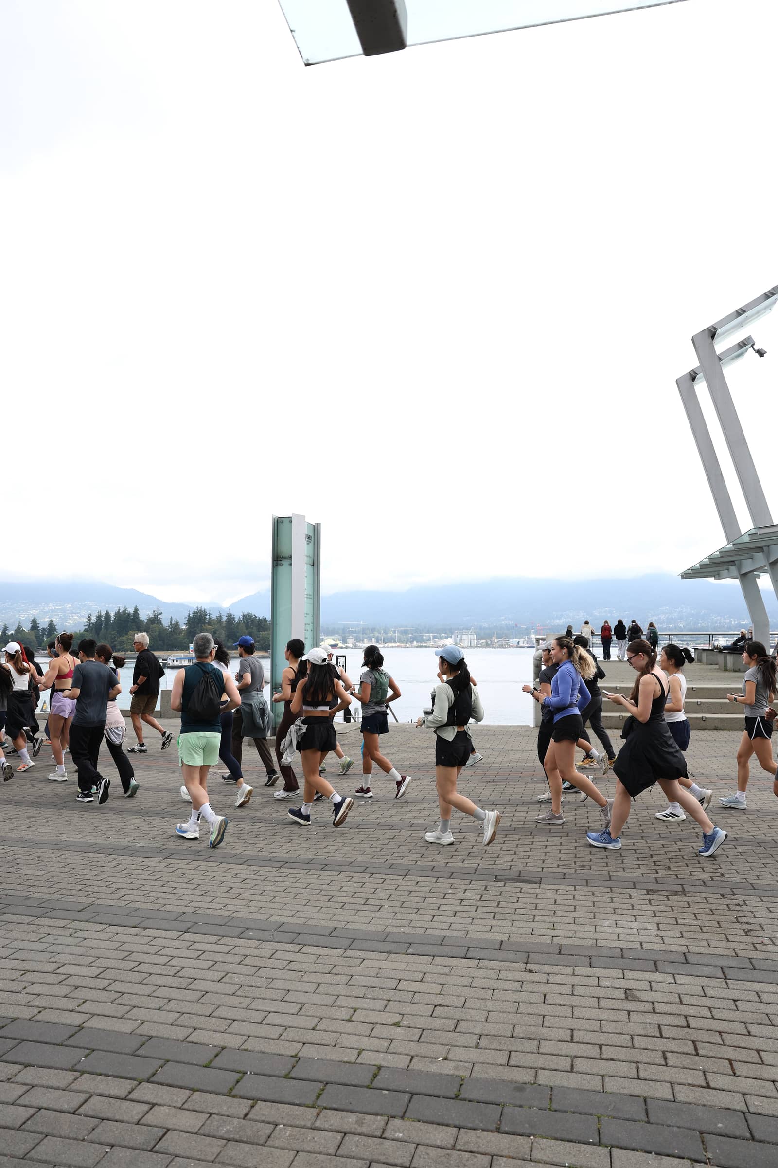ALO CF PACIFIC CENTRE: ALO RUNNERS CLUB