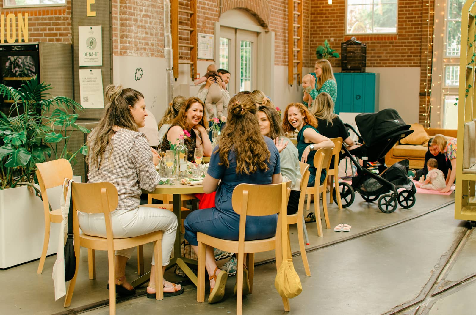 All Mama Mingle: West