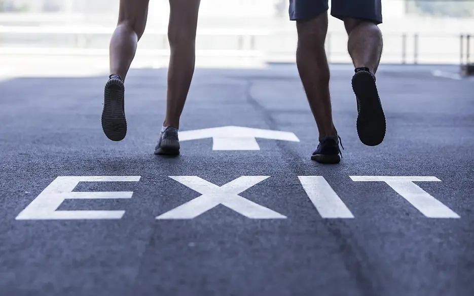 Building for Exit [Curricular Events]