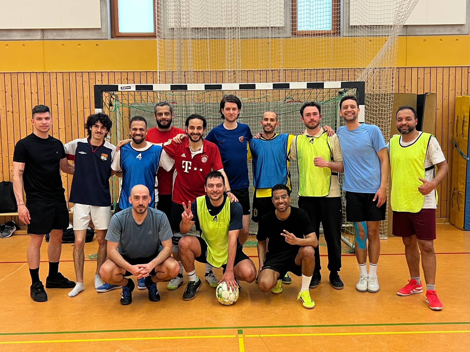 5v5 mixed-gender indoor football [olympiastadion]