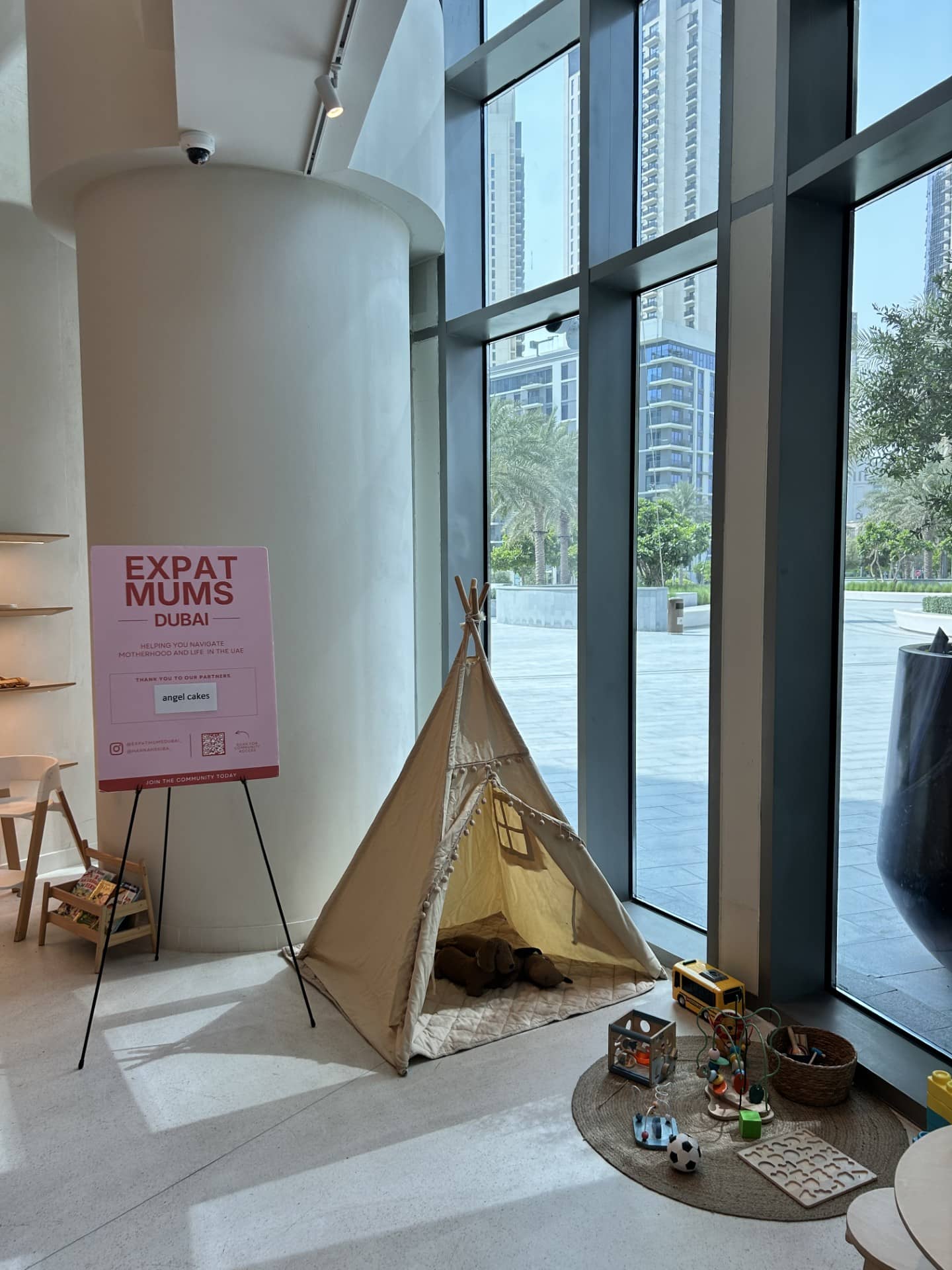 Expat Mums Dubai | Coffee Morning @ Angel Cakes Dubai Creek Harbour
