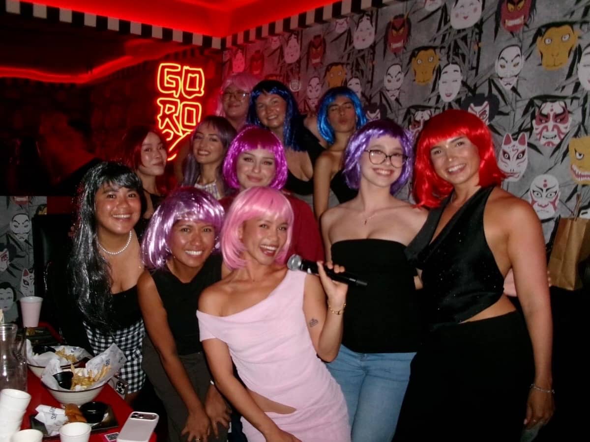 Wig Out Karaoke Night 2.0 🎤