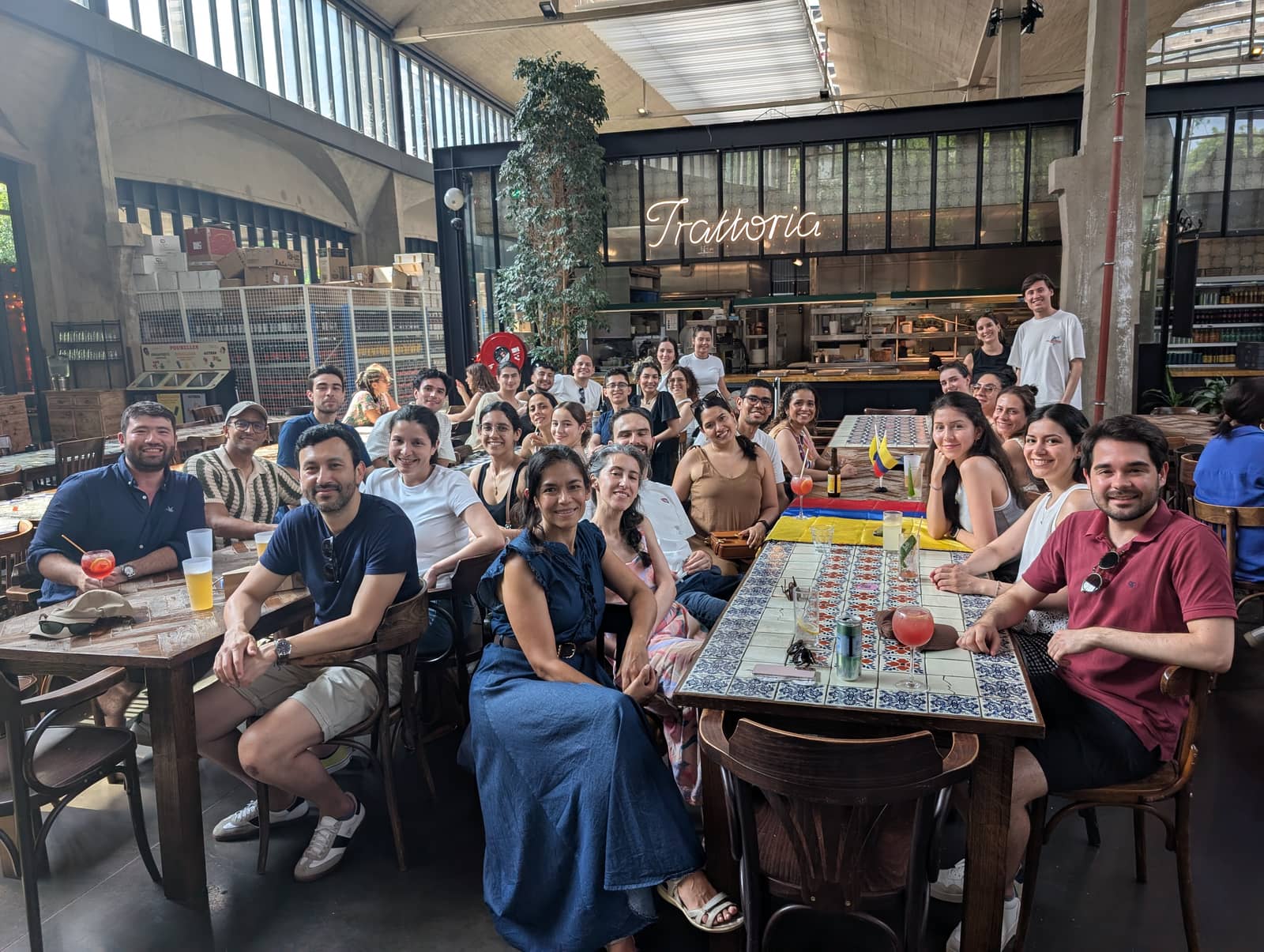 Networking colombiano - París