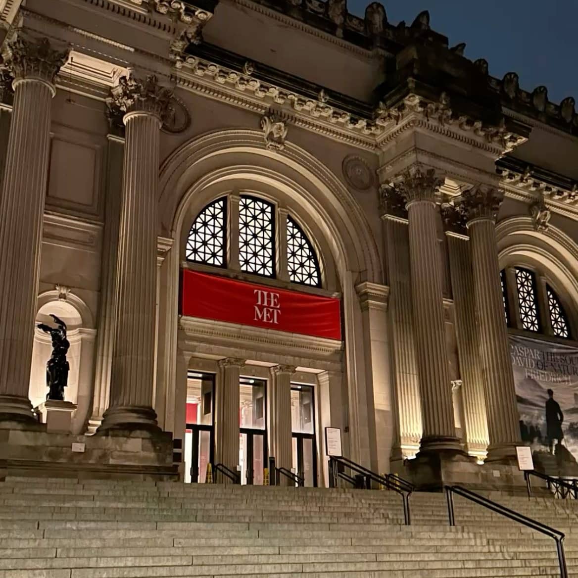 Museum Tour: Ghost Stories at The Met 👻