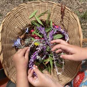 OZCF LITTLE EXPLORERS BOTANICAL ART HOLIDAY WORKSHOP