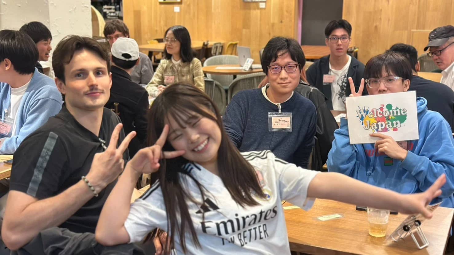 🇦🇺🇨🇦 Osaka Language Exchange 🇯🇵Meet & Chat English Pub 英語＆日本語 言語交換会 梅田