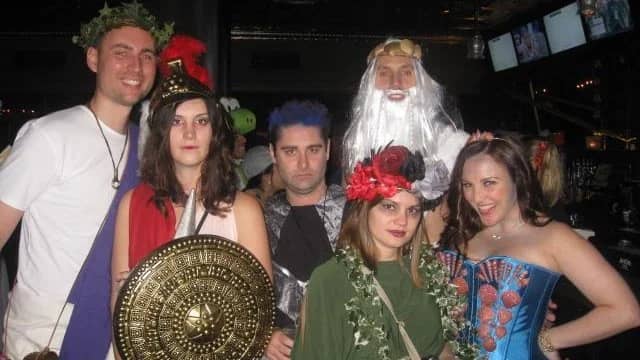Halloween Bar Crawl [20% DISCOUNT PROMO CODE WITHIN]