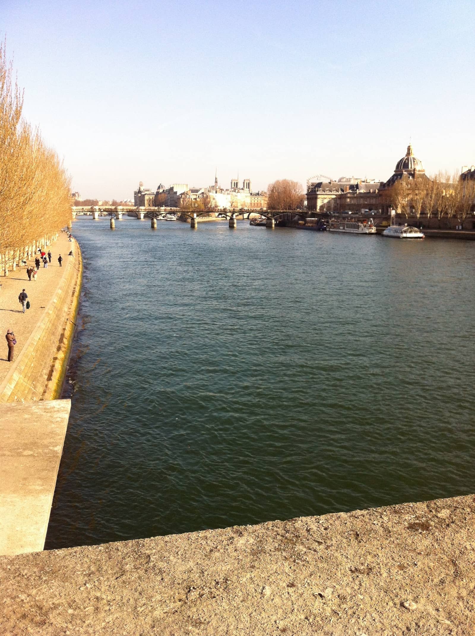 Meetup for French and English conversationalists of a "certain age."
