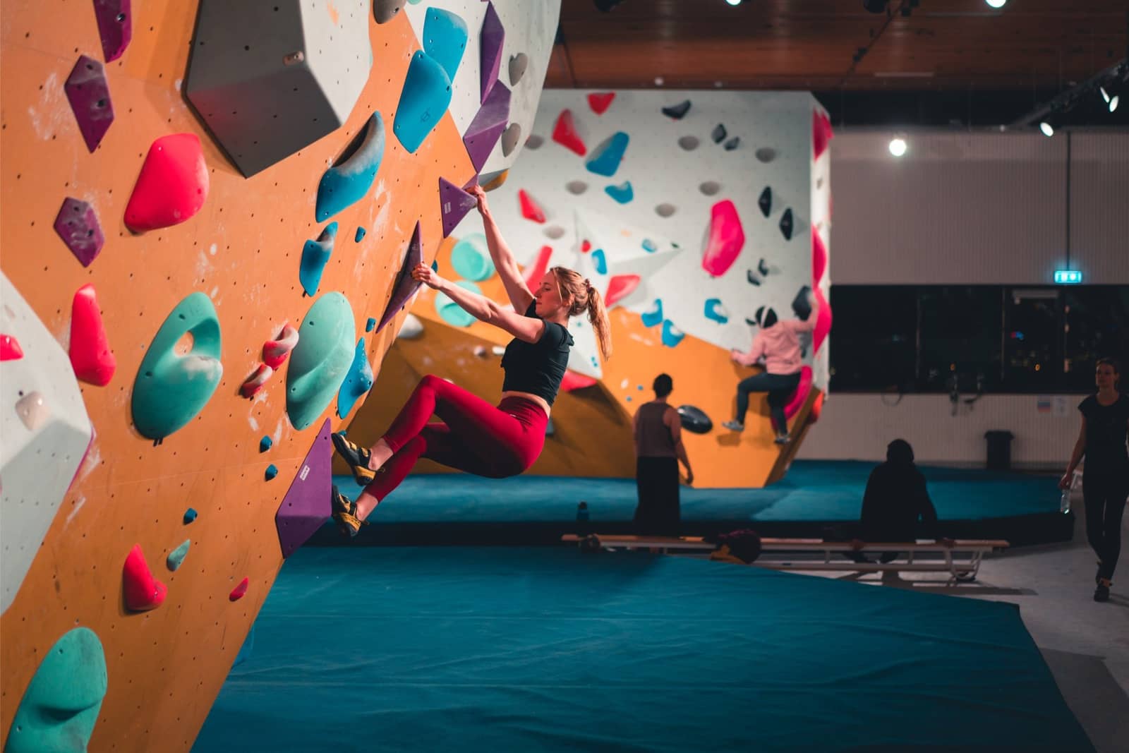 Bouldering @ Beest Boulders (Beginner Friendly)