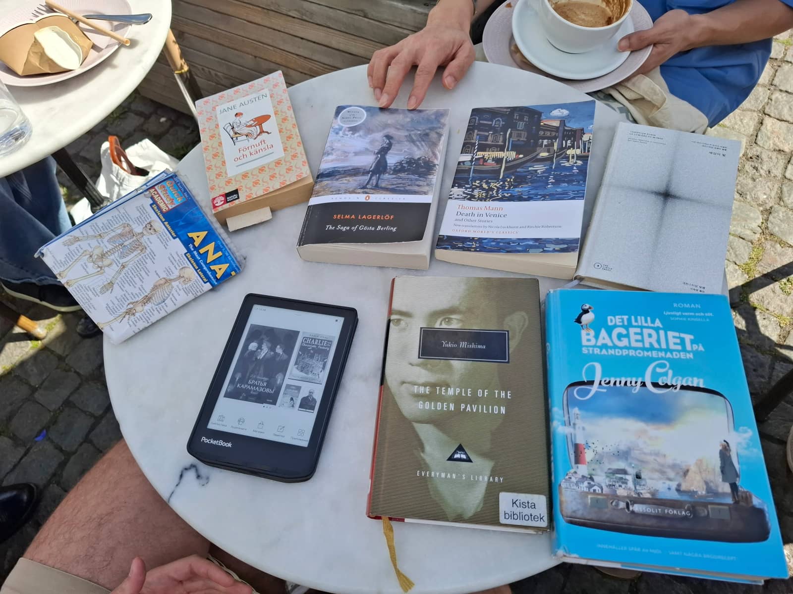 Read, Chat and Drink Coffee #Saturday @Haga bageri