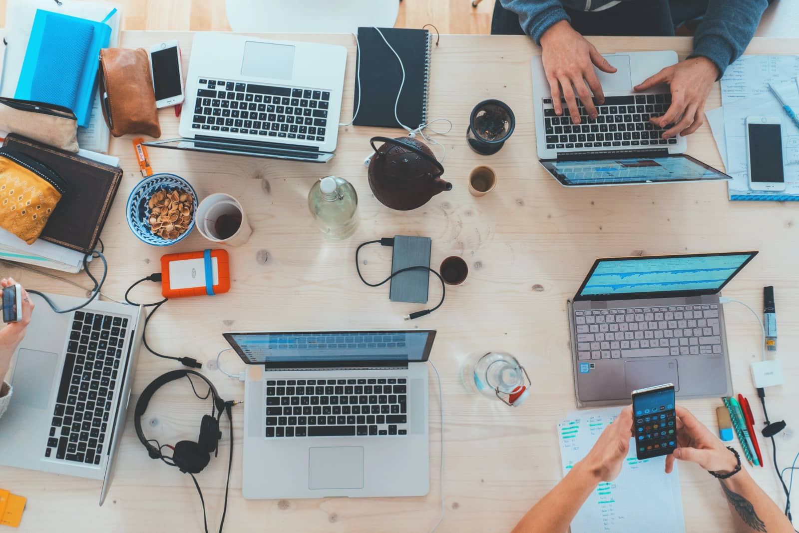 Coworking with friends