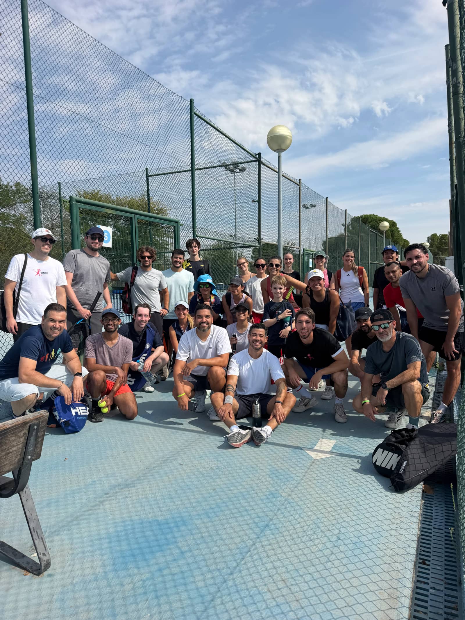 Social Tennis Insane Games