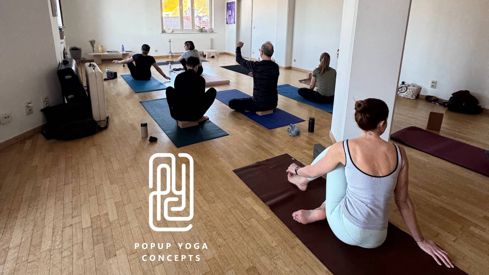 Functional Movement / Yoga at Merci Studio & Coffee in St Gilles