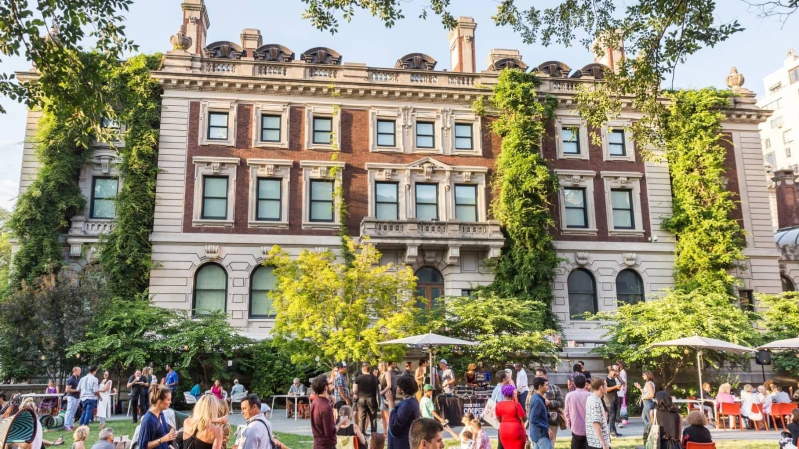The Gilded Age Revisited! Upper East Side Art & Architecture Tour