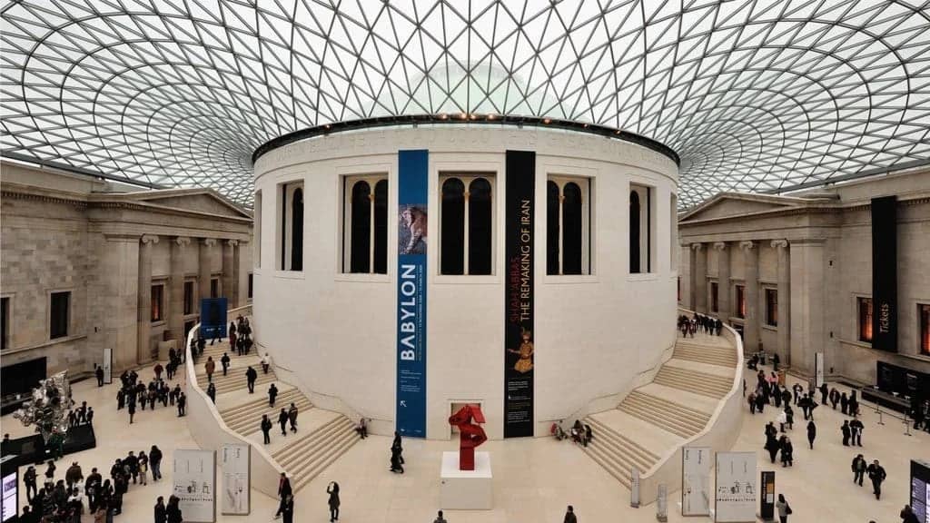 MUSEUM LATES FOR DATES: Straight & LGBTQIA+ singles night | British Museum + pub