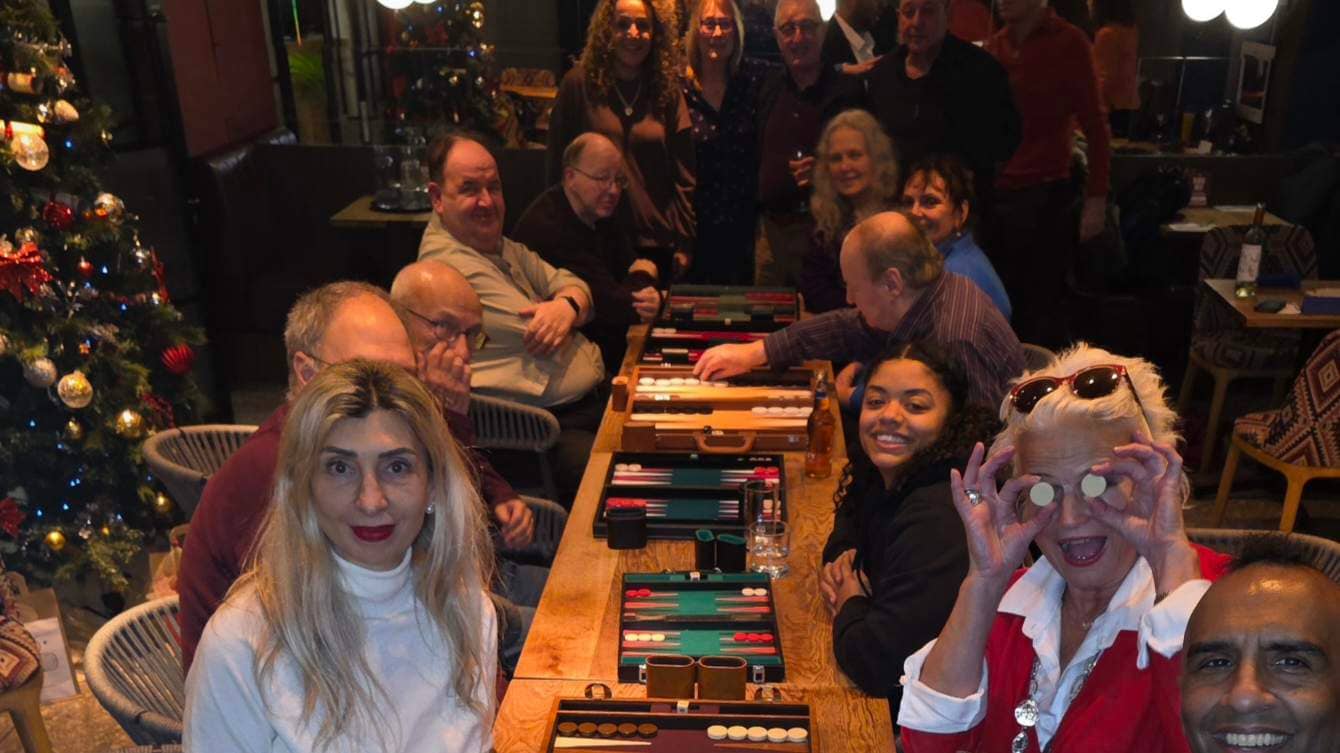 Backgammon Social at Gest - Euston Sq St - 20pc off Dinner n Drinks