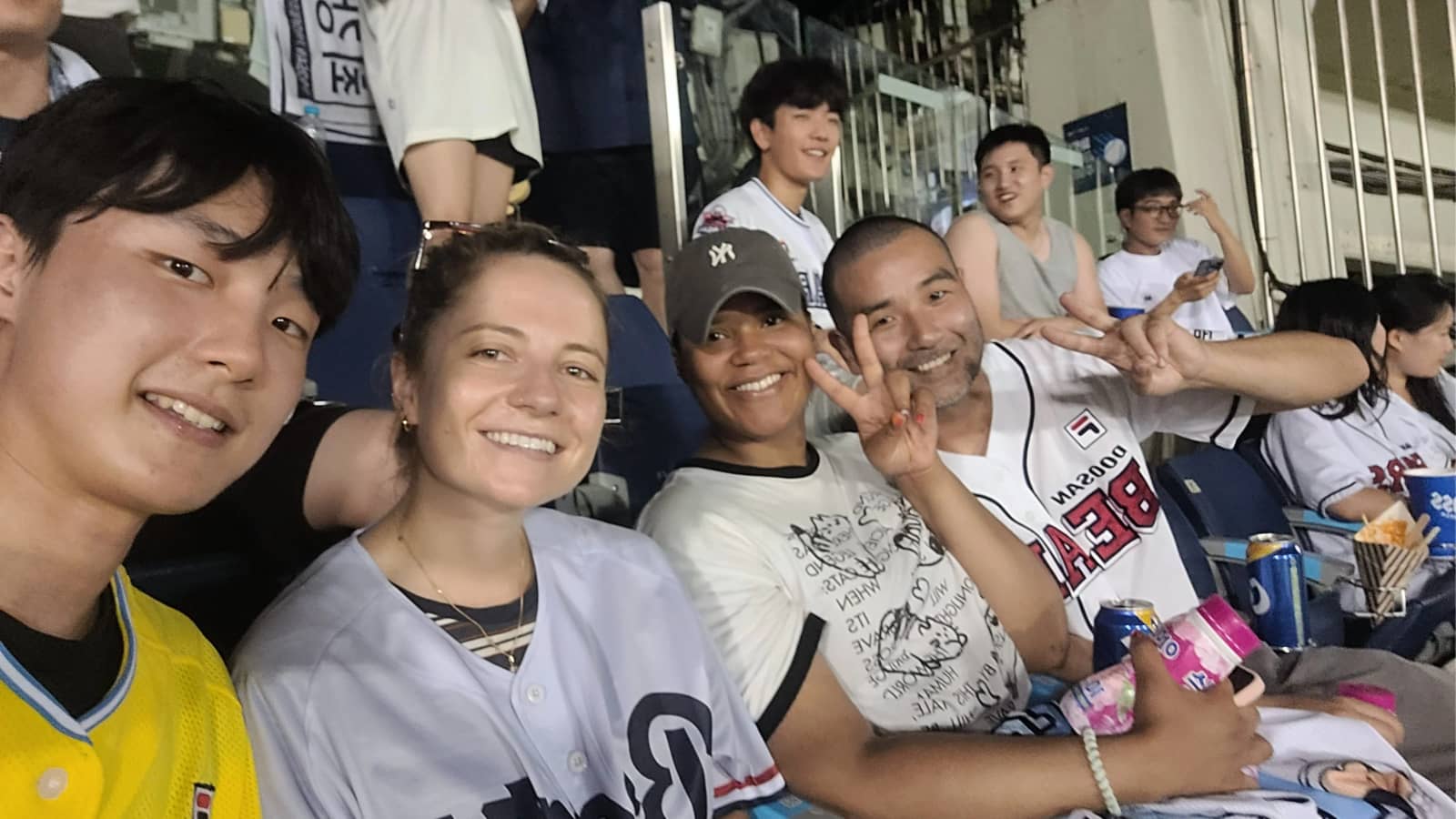 ⚾ Indoor Dome KBO Baseball Night: Beat the Seoul Heat
